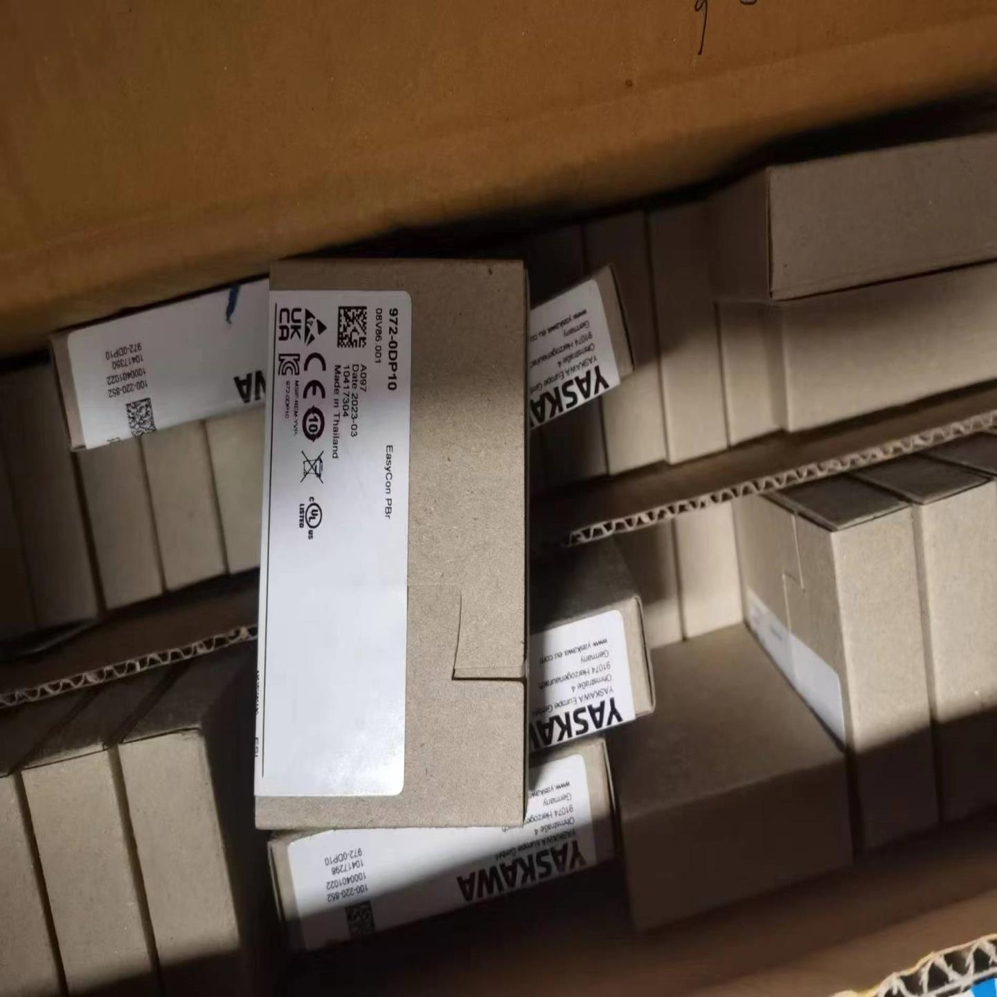 配件YASKAWA 972-0DP01 972-0DP10 972-0DP20 972-0DP30连接议价