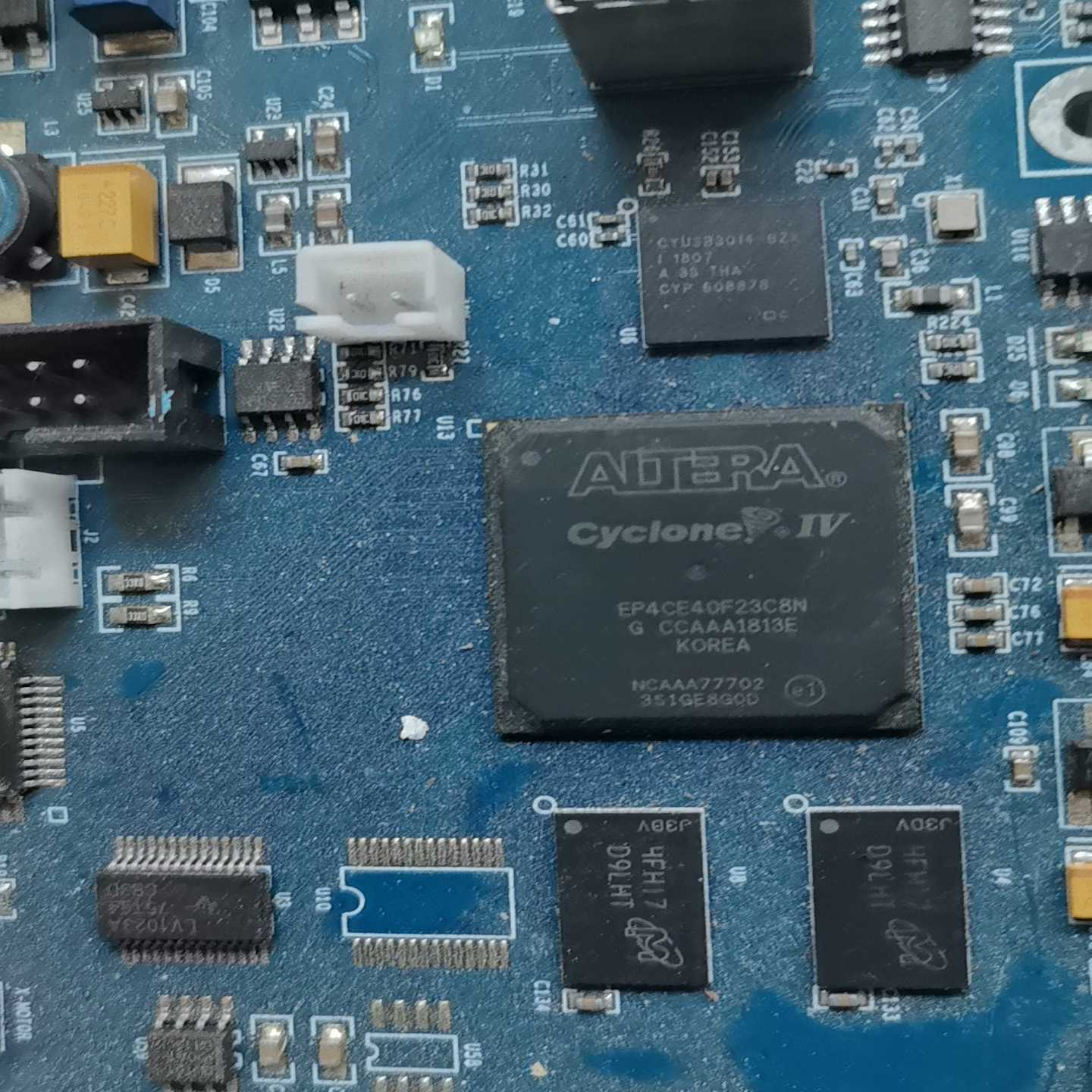 EP4CE40F23C8N  2个询价