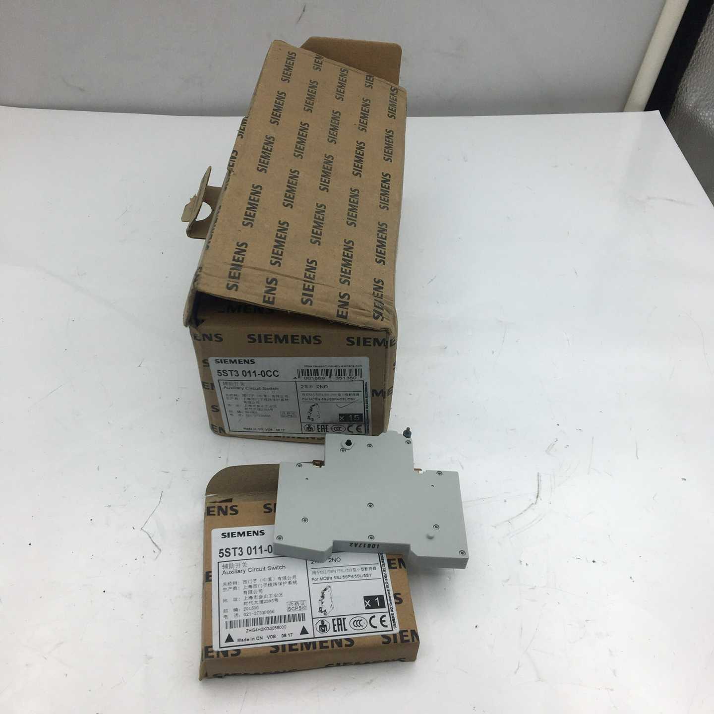 #断路器辅助触点 5ST3011-0CC~询价