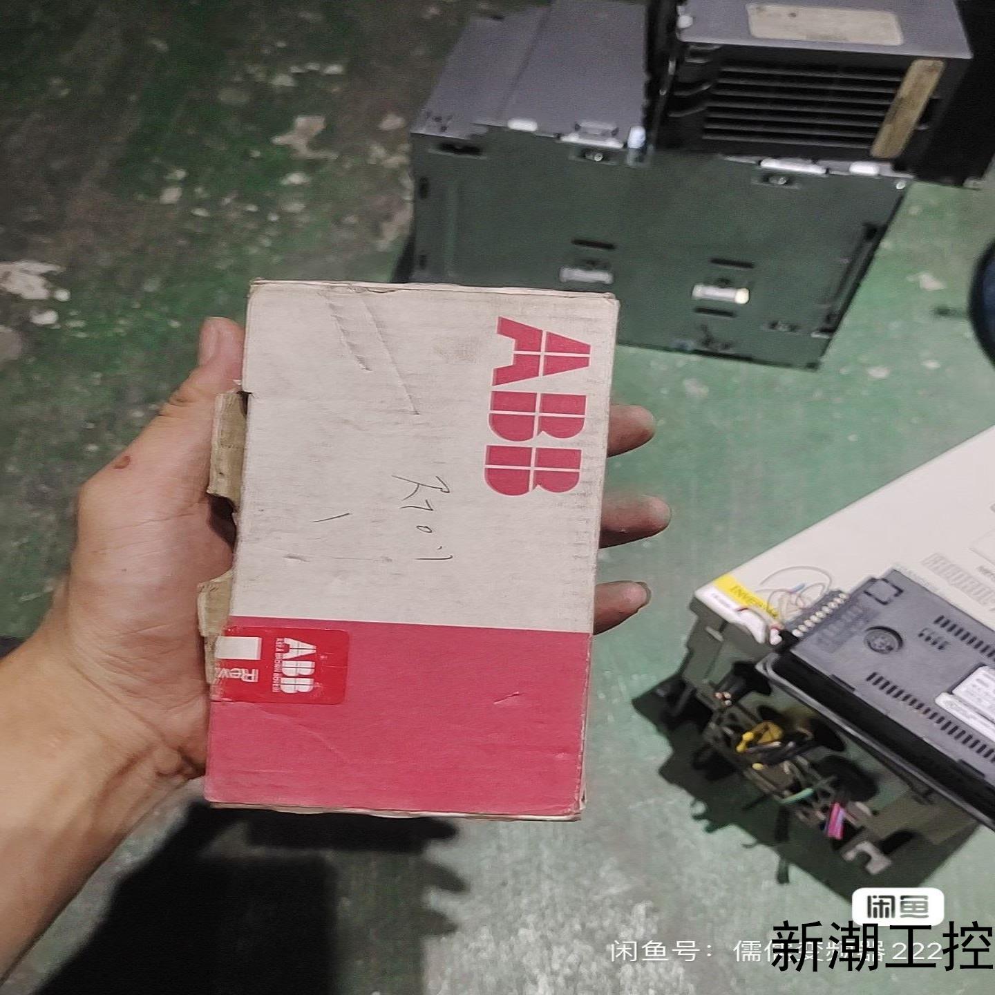 1SAP217000R0001  TU532  全新原装现议价商品