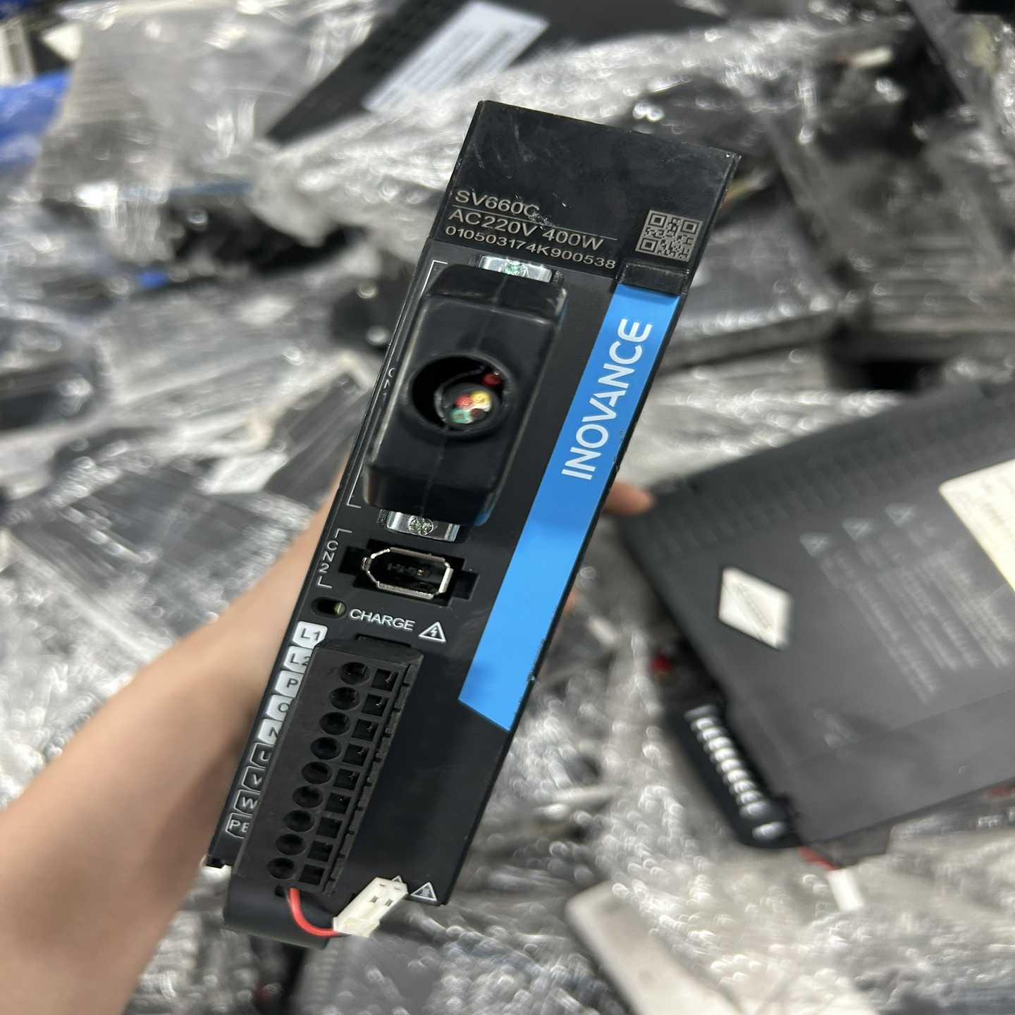 汇川伺服驱动器SV660CS2R8I，400W功率，正常询价