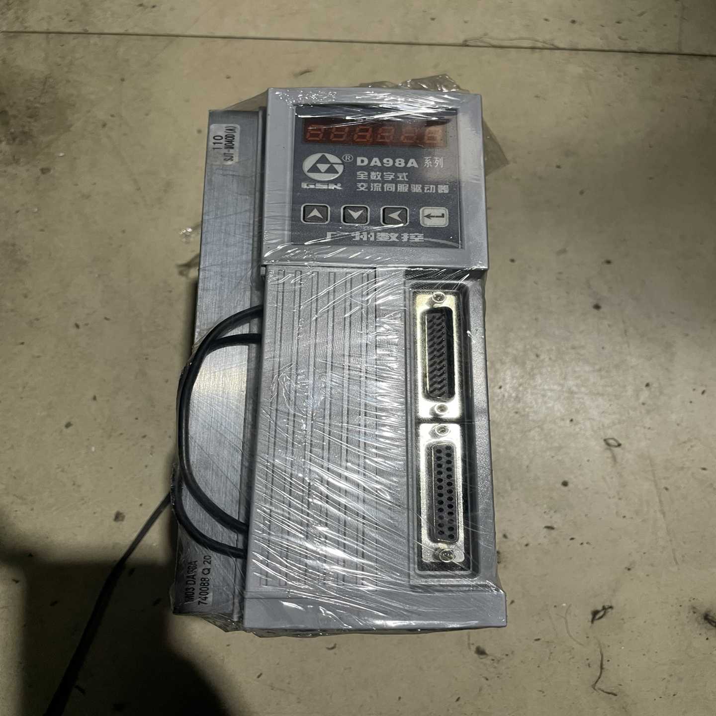 广数DA98A-20伺服驱动器仓库备用件装过机没有怎么--议价商品