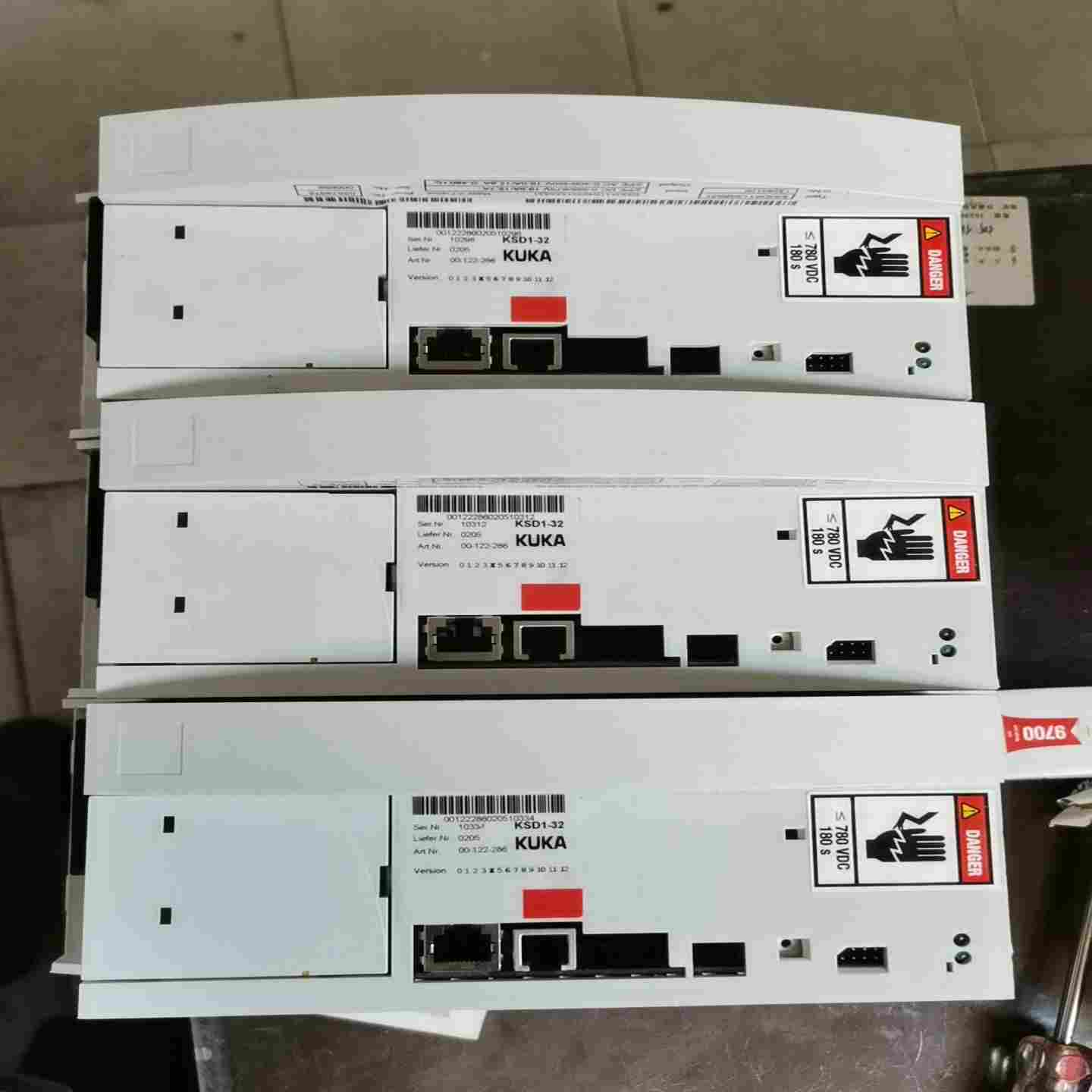 KUKA库卡驱动器KSD1-32，E93DA113I4B53~询价