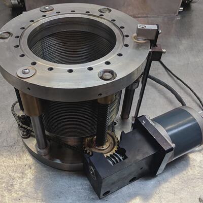 huntington vacuum thermionics 8 conflat 4 UHV z axis transla