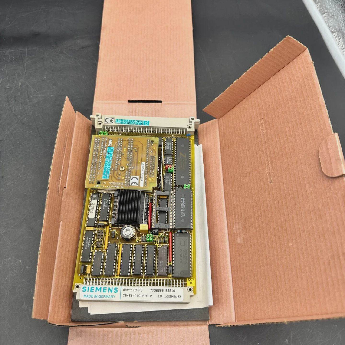 1pc X Siemens SMPE10A8 C8451A10A182 Neu