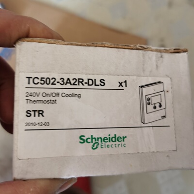 施耐德TC5023A2RDLS全新原装正品