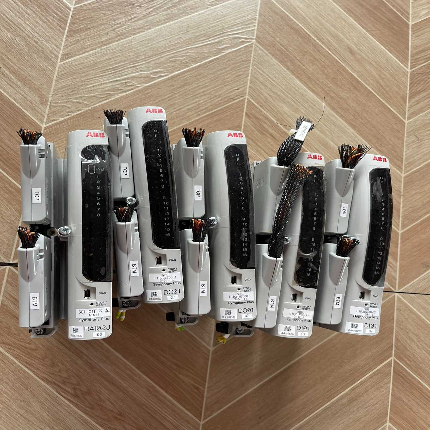 【议价】卡件RAO02HBR01-EPD2VAA00895适用