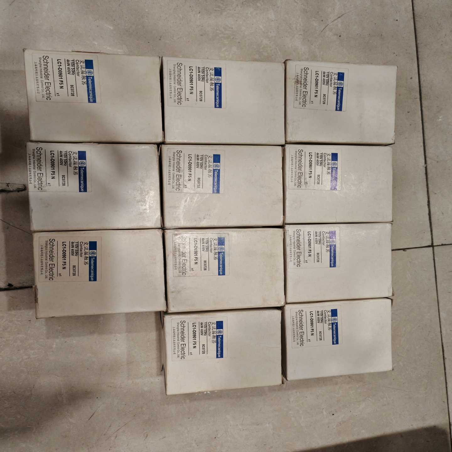 全新施耐德交流接触器LC1-D0901系列，多型号可选，有1--议价商品