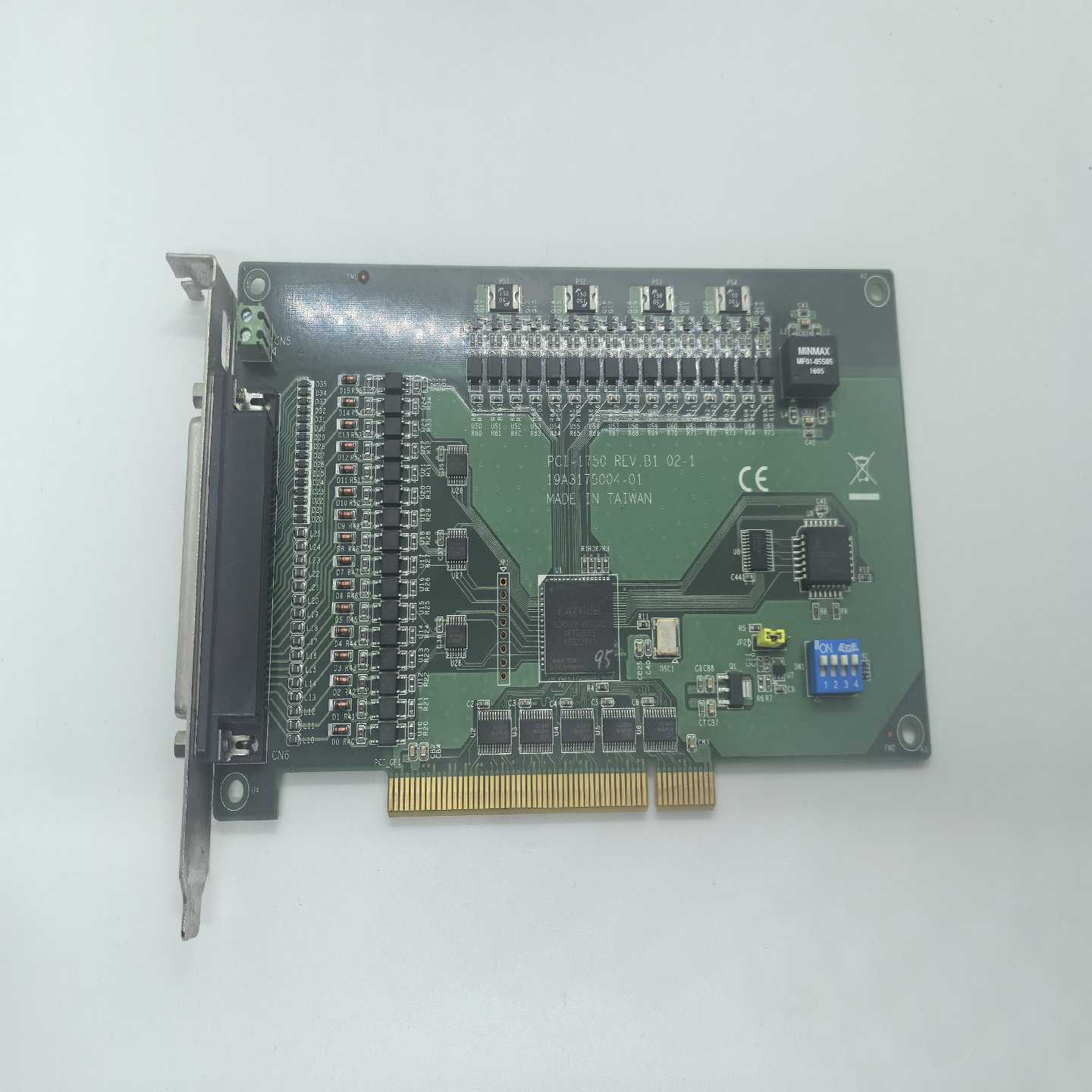 研华控制卡：PCI-1750  REV.B1   02-1~询价