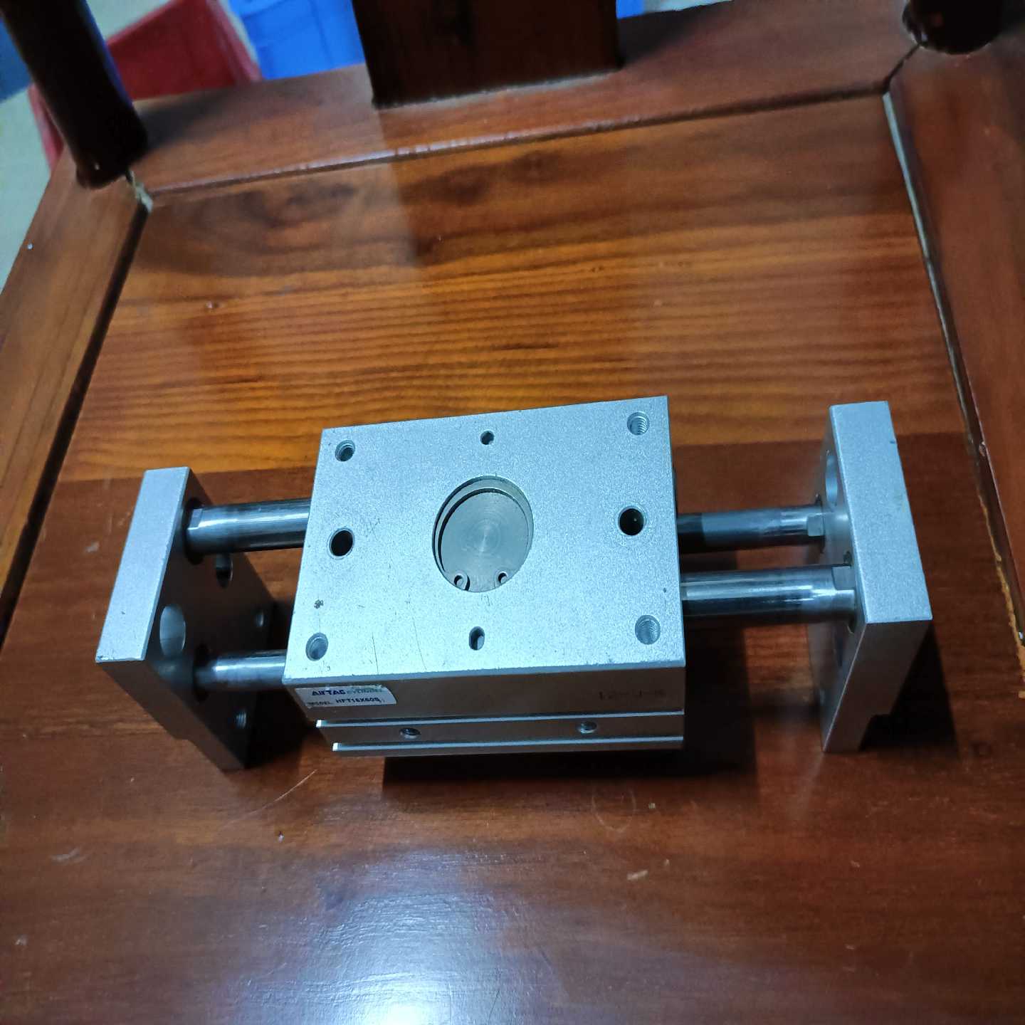 议价原装亚德客阔型平行夹爪手指气缸HFT16X60S