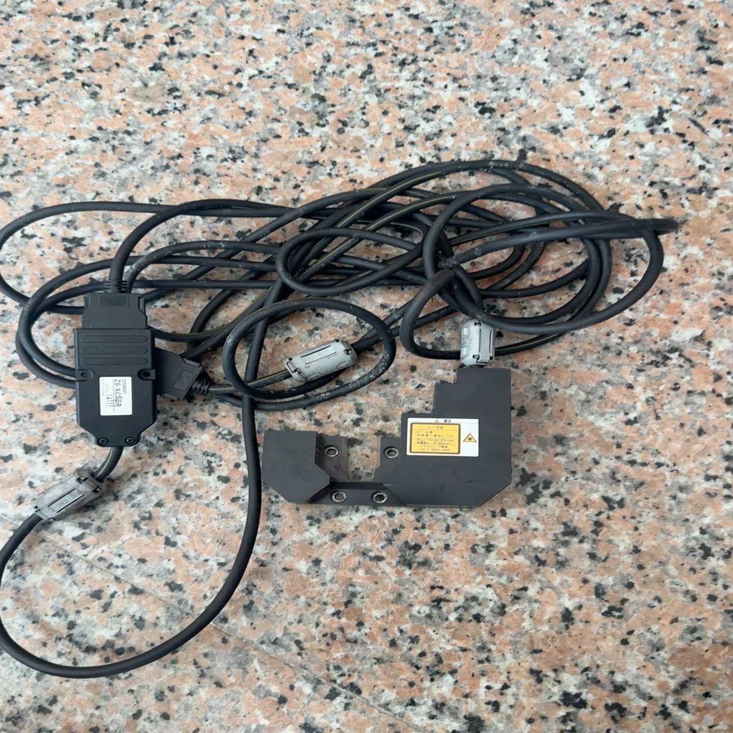 光电传感器zs-ld15gt 延长线zx-xc5br~询价