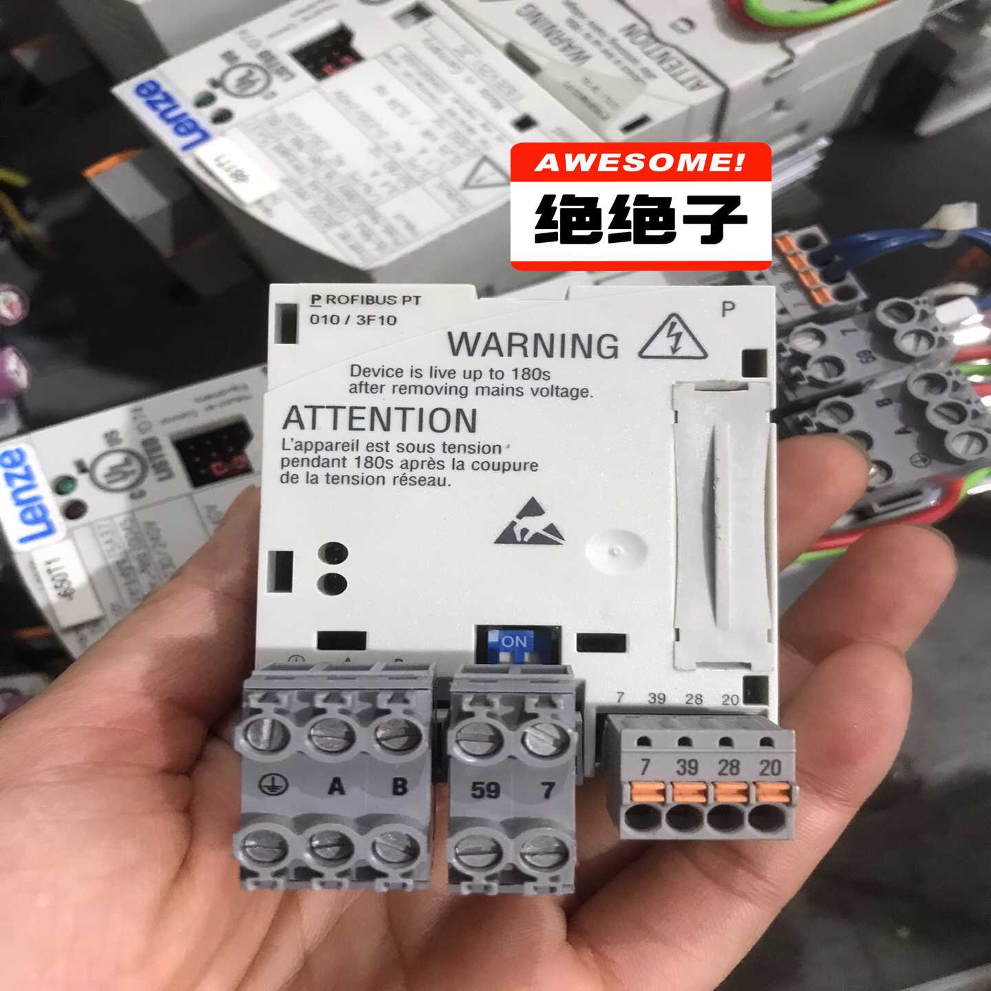 【议价】9成新Lenze伦茨变频器IO板模块E82EAFPC010适用