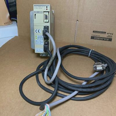 Omron R88DUP12V Servo Drive 200VAC  Cable