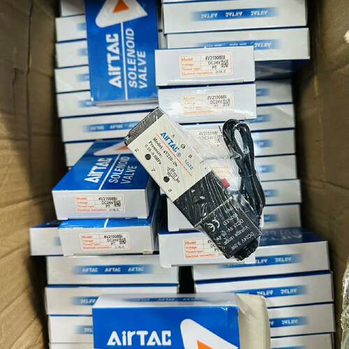 议价AIRTAC亚德客4V21008BI电磁阀