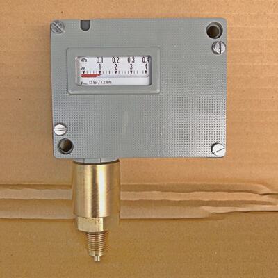 TRAFAG 900.2376.924 P4 PRESSOSTAT 9002376903 PRESSURE SWITCH