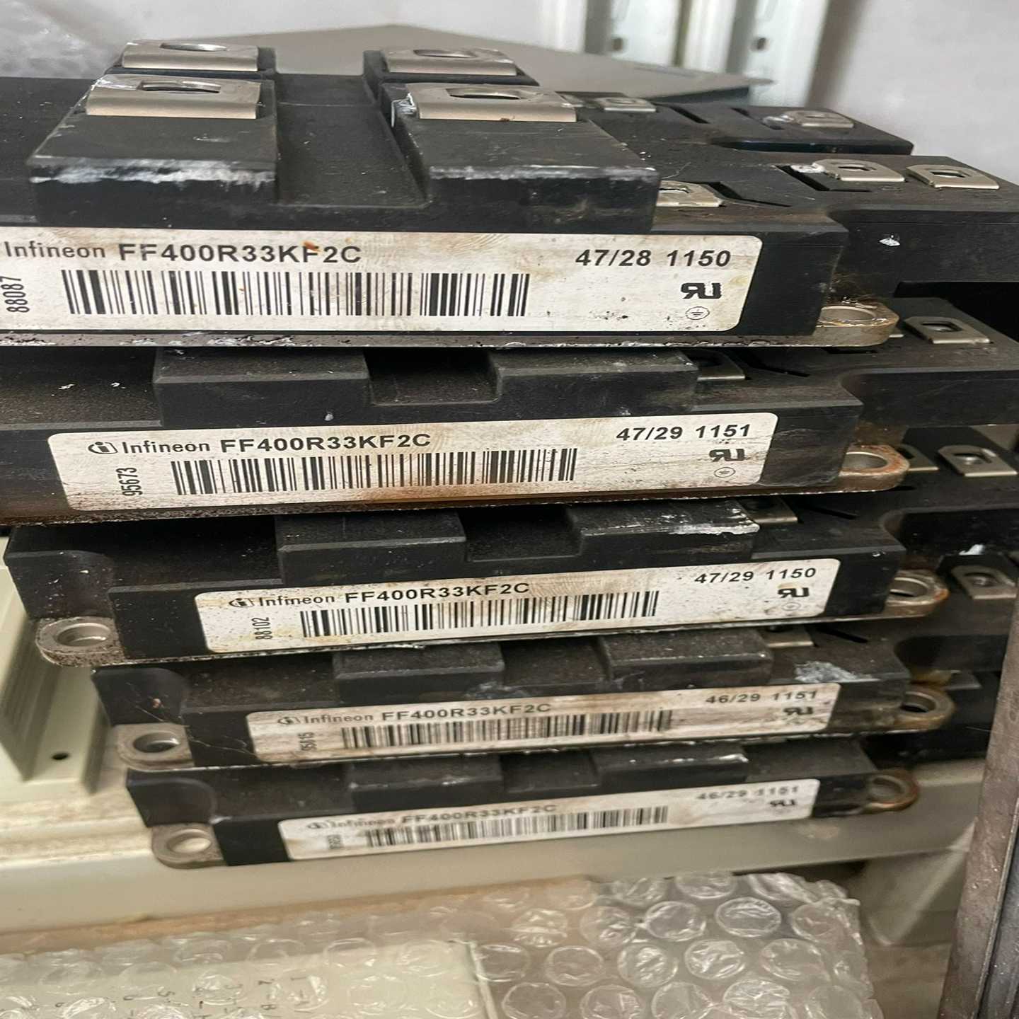 英飞凌FF400R33KF2C成色不错无破损功能包询价