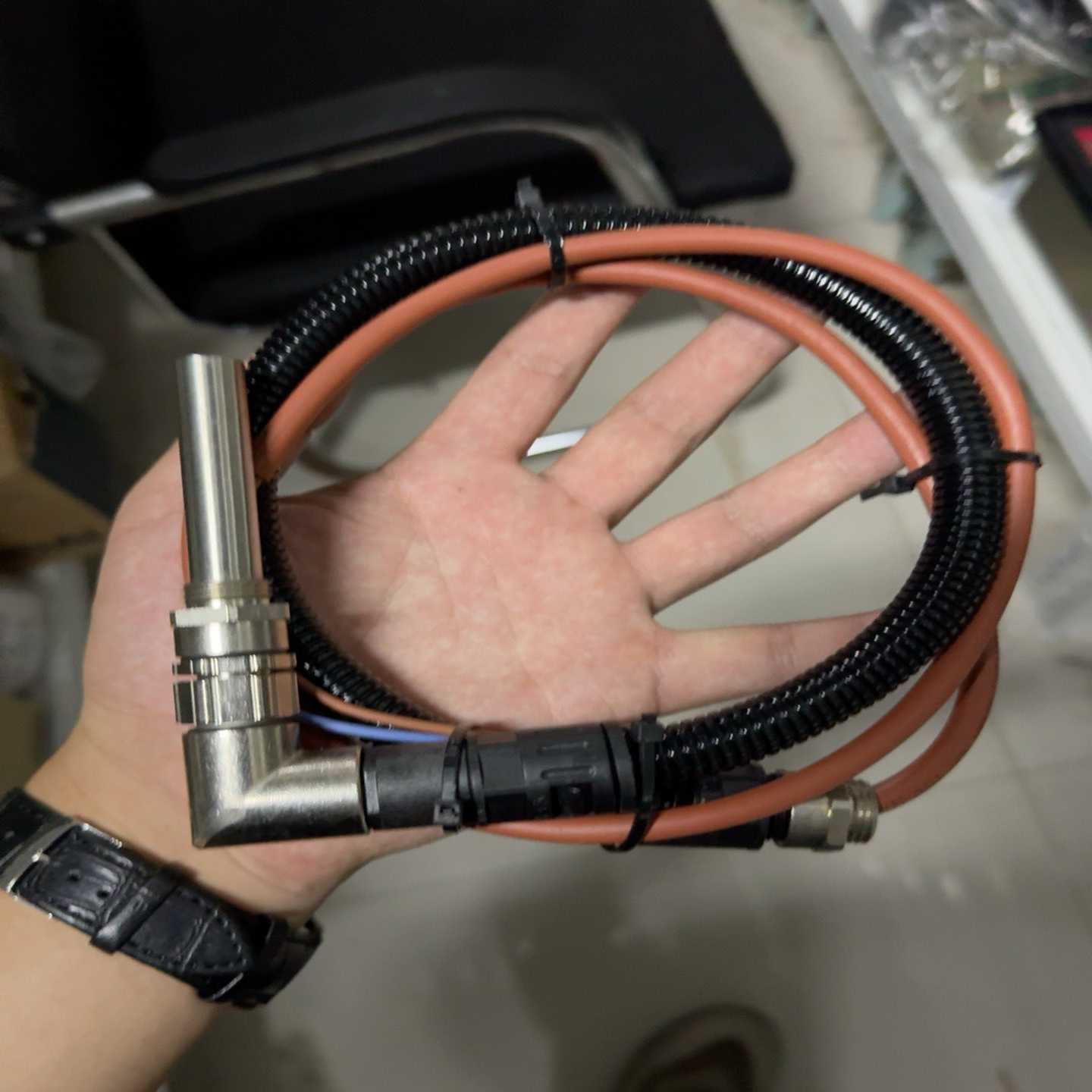 询价TH温度传感器，型号1008HLP，230V电压，带不锈钢