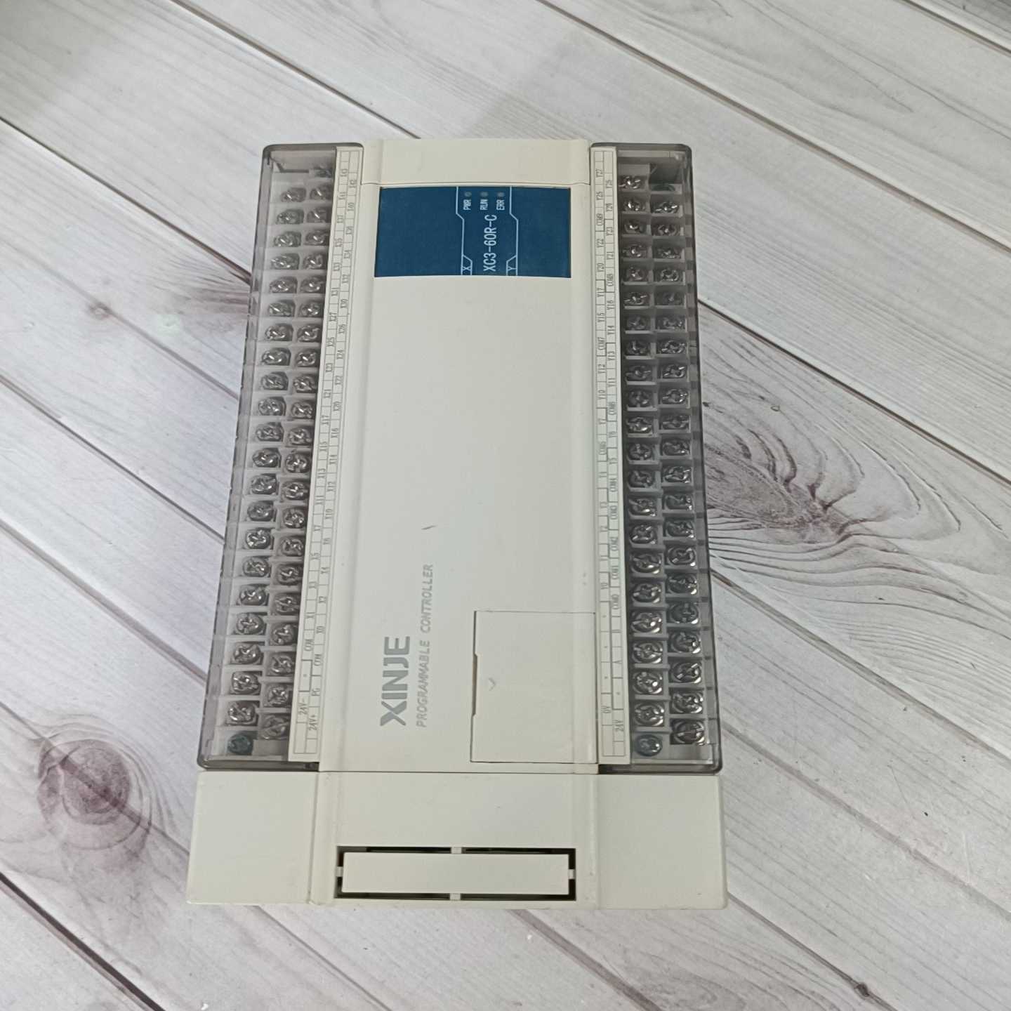 信捷PLCXC3-60R-C成色一般，颜色偏询价