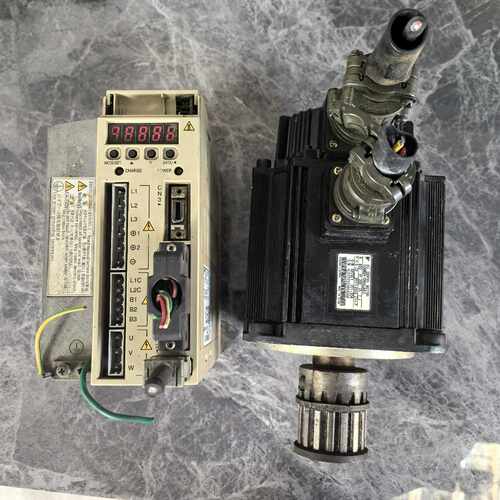 （贝贝商铺）安川SGDM-10ADA伺服驱动器，有配套SGMGH-09