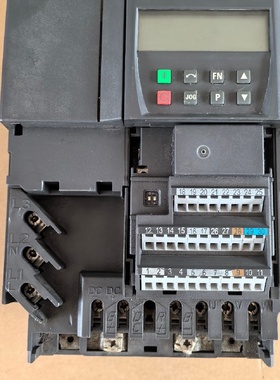 6SE64402UD222BA1西门子440变频器2.2-议价