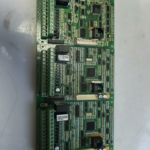 寻“”富凌变频器BD331主板CPU板0070EP01