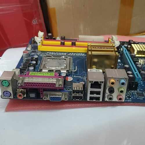 （霸霸电子）P49358-002  DRV3.84TB NVe RI S