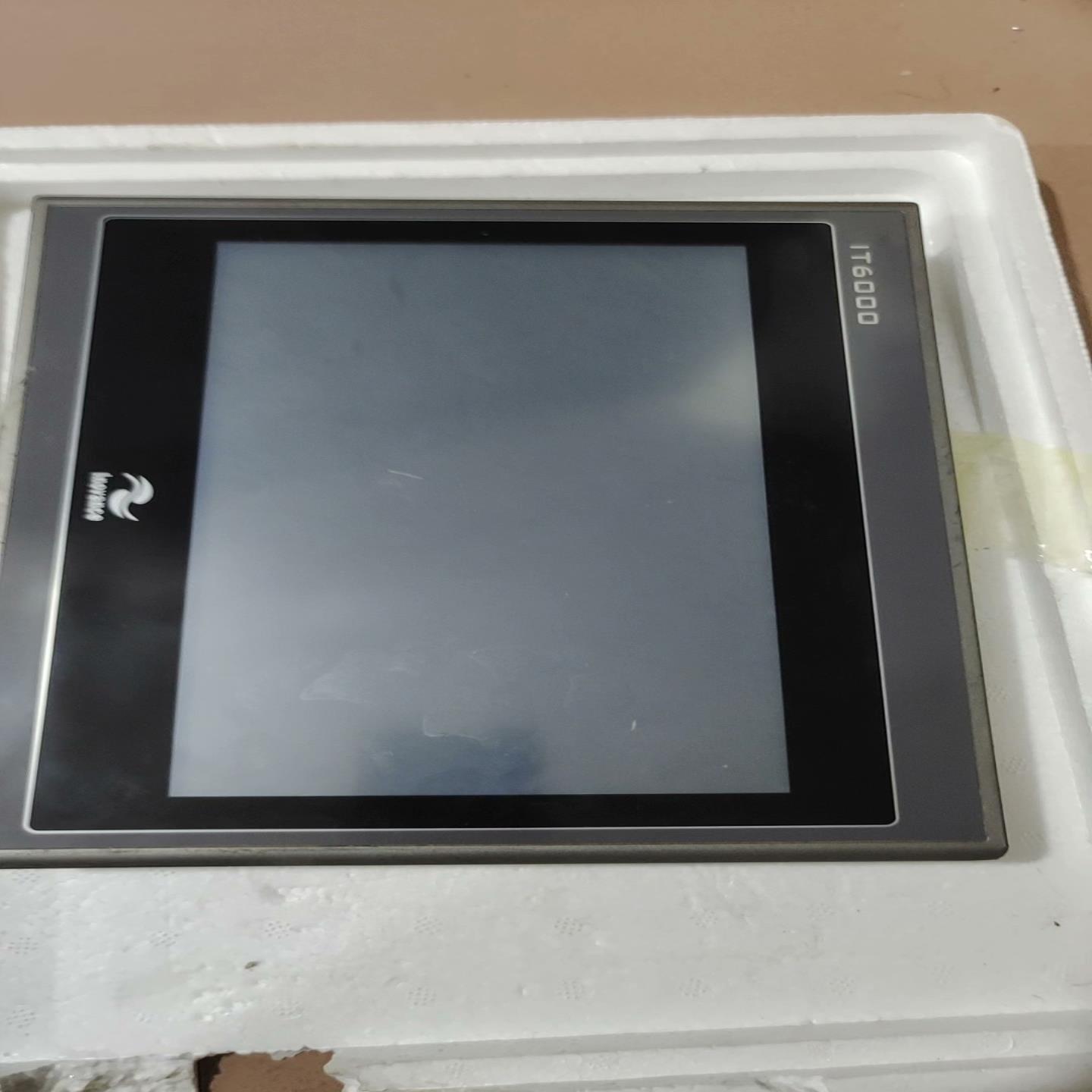 汇川触摸屏IT6100E，的，包功能正常，成色很漂亮，有询价