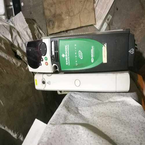 爱默生CT变频器SP2402货，实物图东西不错带卡，完整（零零电子）