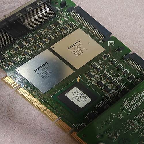 adaptec 磁盘阵列卡   ACC-364/DELL2~询价