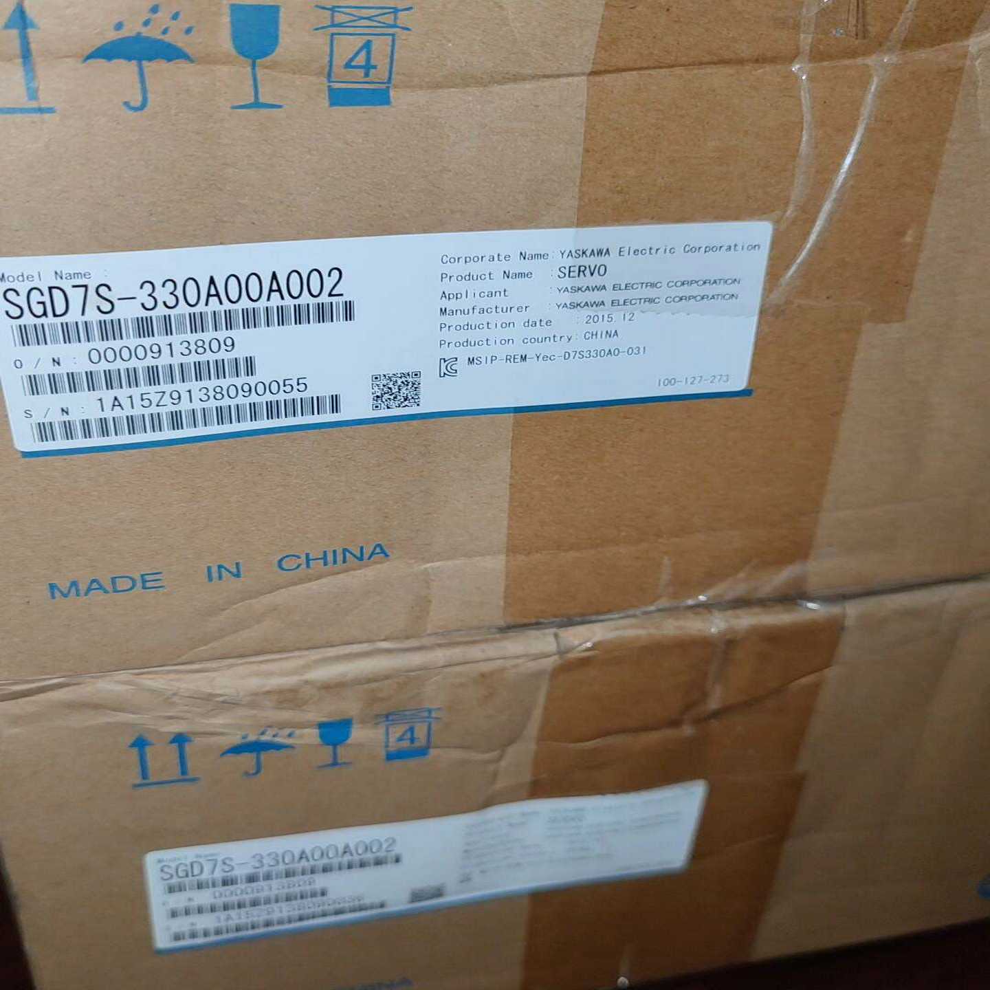 询价全新-000002安川服驱动器，商品保证