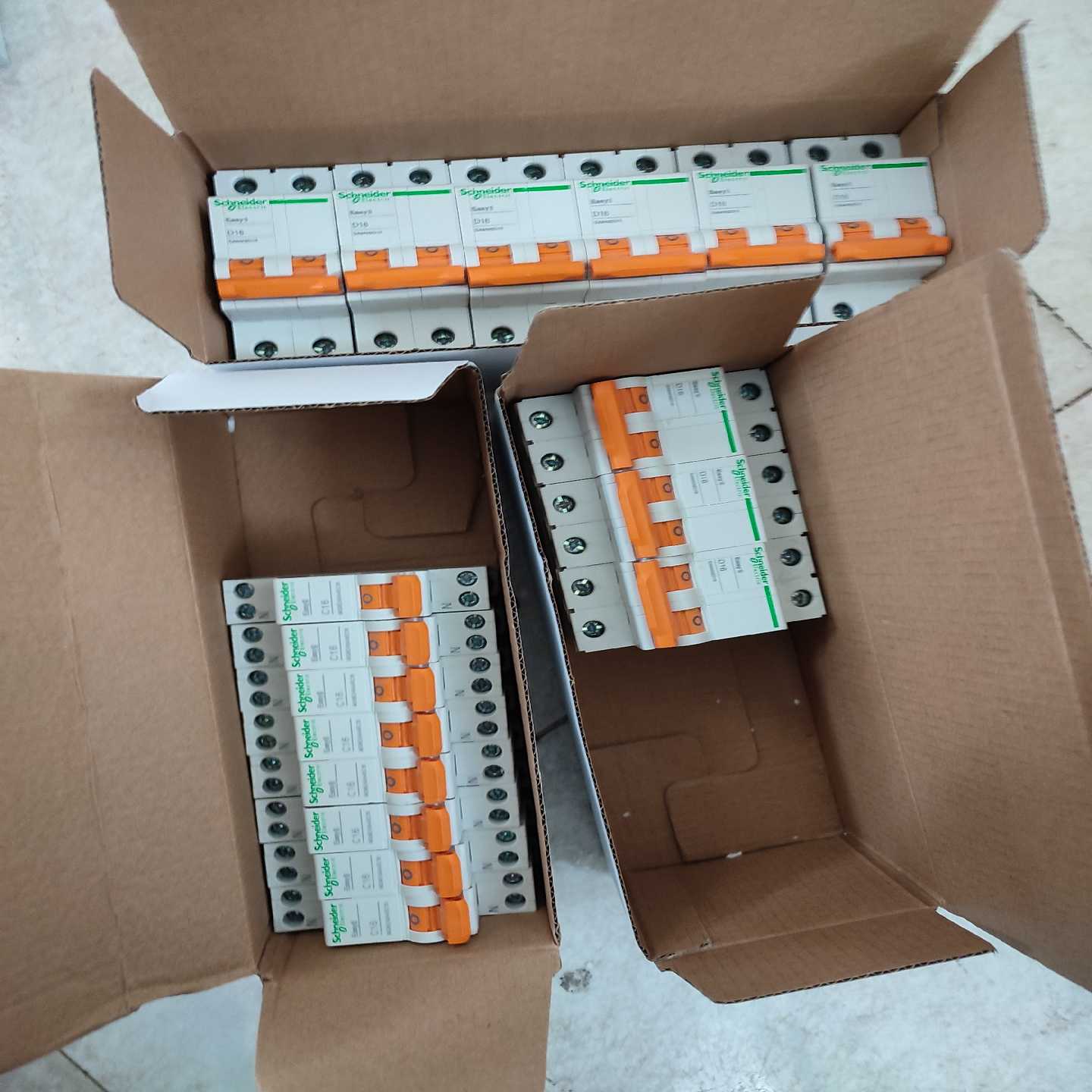 询价~施耐德EASY9系列空气开关断路器