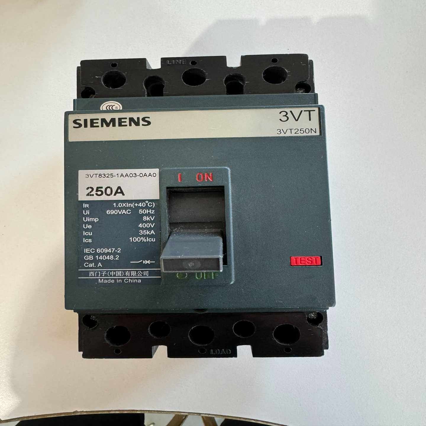 议价西门子墙壁开关订货号3VT8325-1AA03-0AA0断路