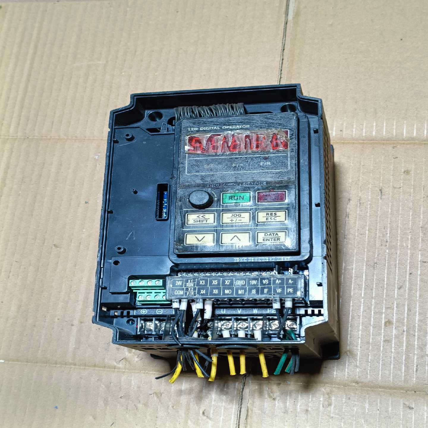 议价正弦变频器EM325A-2R2-3AB2.2KW380V