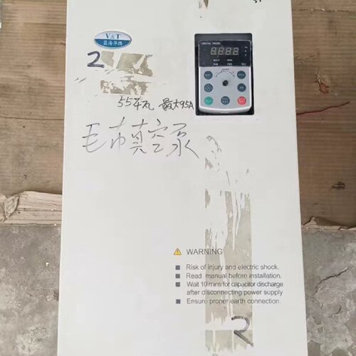 询-蓝海华腾变频器型号E5A4T55380V55KW