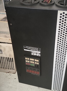 寻I正炫变频器型号EM303A030G037P3C重载30