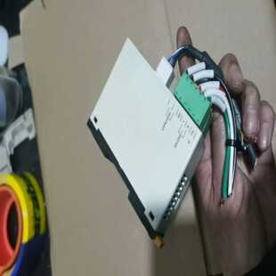 联 成色新17年 有 询价 1台 东方电机调速器DSC