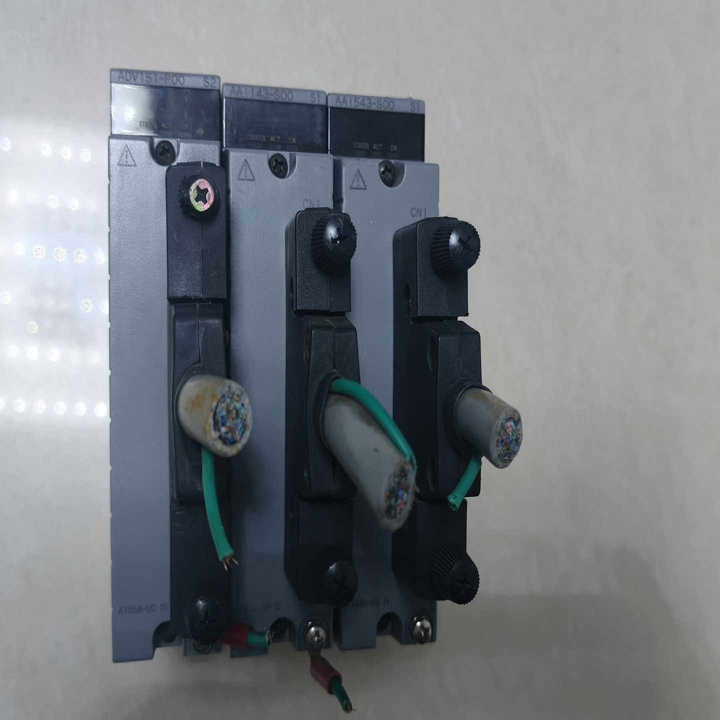 横河DCS模块三片，型号如下，实物如图，用上欢迎联系拍走。询价