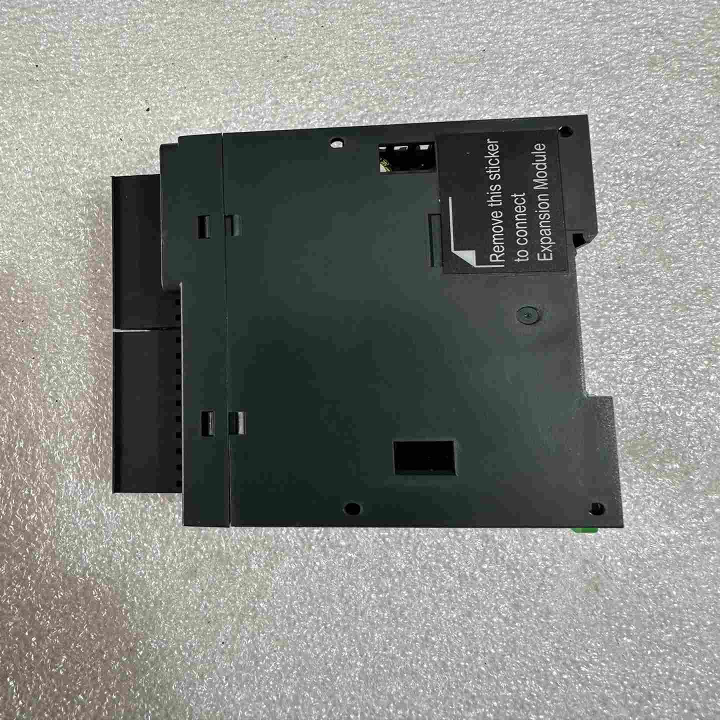 议价拆机施耐德模块TM3AI4实图成色新功能包好