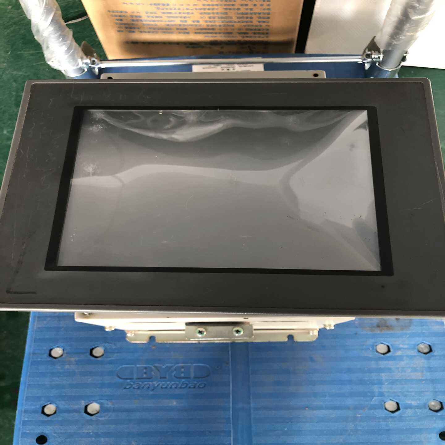 议价拆机昆仑通泰触摸屏TPC105B0S现货质量保证实物拍摄