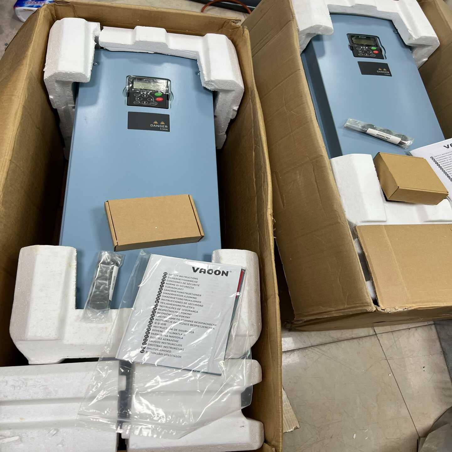 咨询-伟肯变频器整机NXS01405-B2H0SSS-A1A200