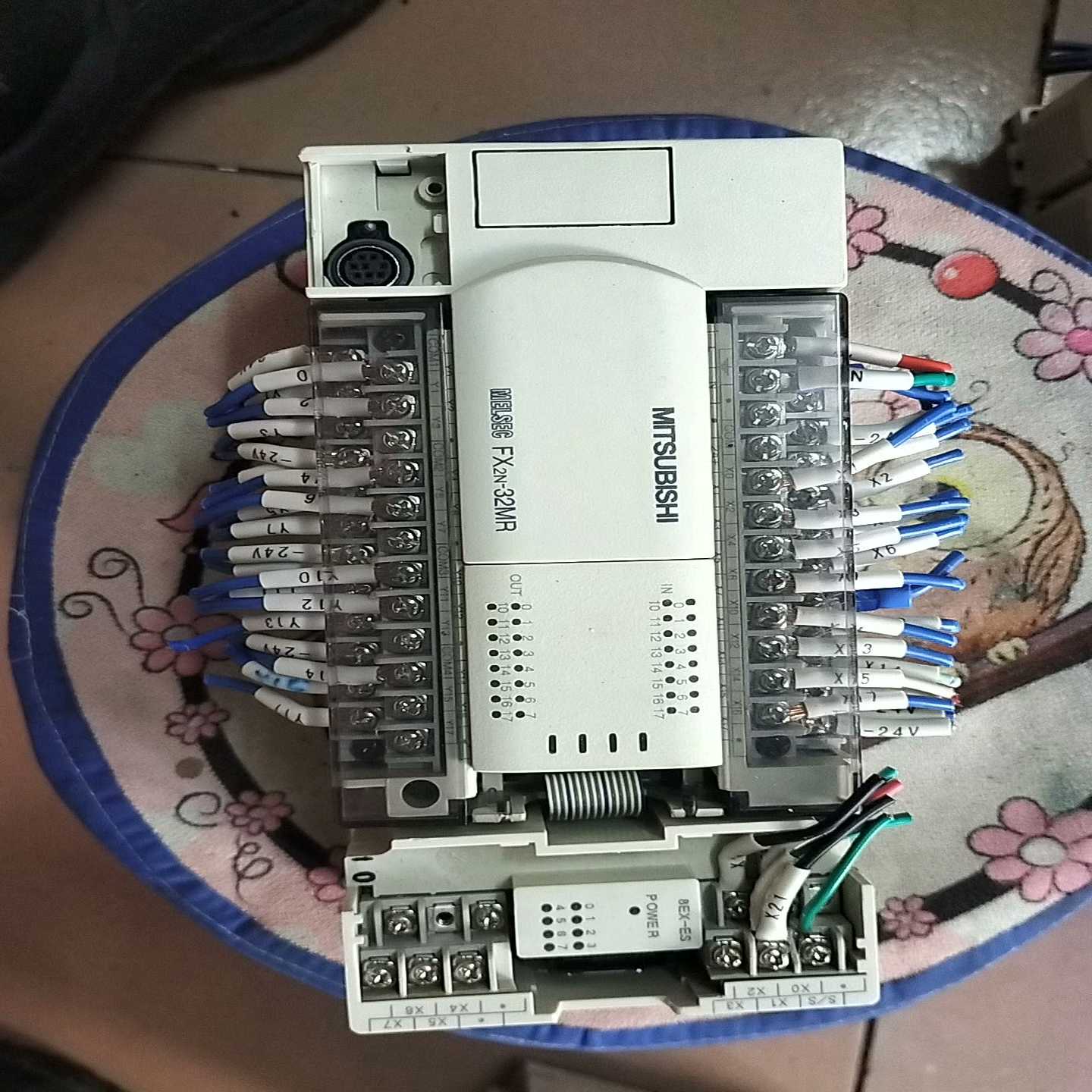 三菱PLCFX2N-32ERAX0N-8EX-ES--议价商品