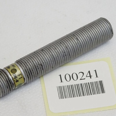 议价Balluff Bes02k3 Bes M12mlPsc30aS04gW Induktiver Faktor 1