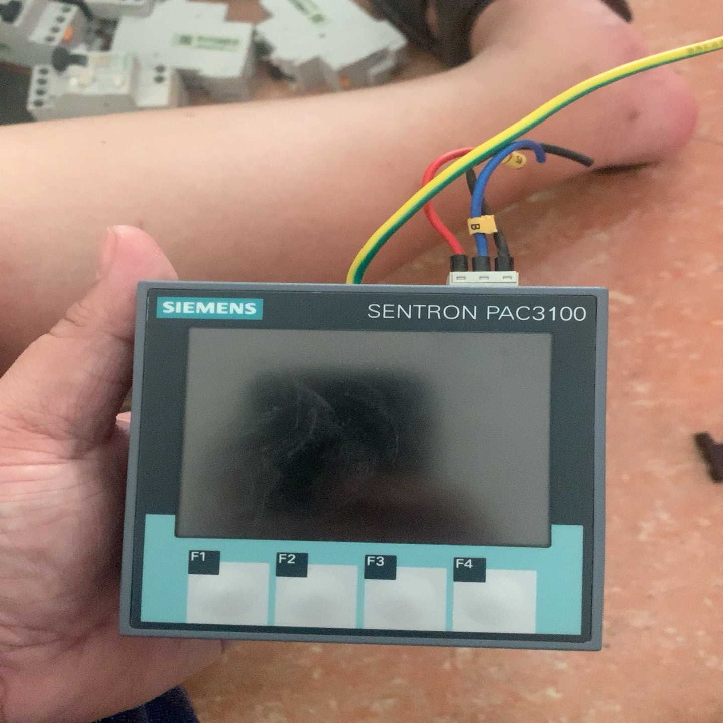 西门子7KM3133-0BA00-3AA0。二手拆机现货。功--议价商品