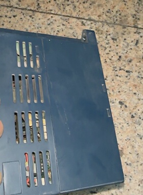 易能变频器EDS8004T0007380v0.75kw