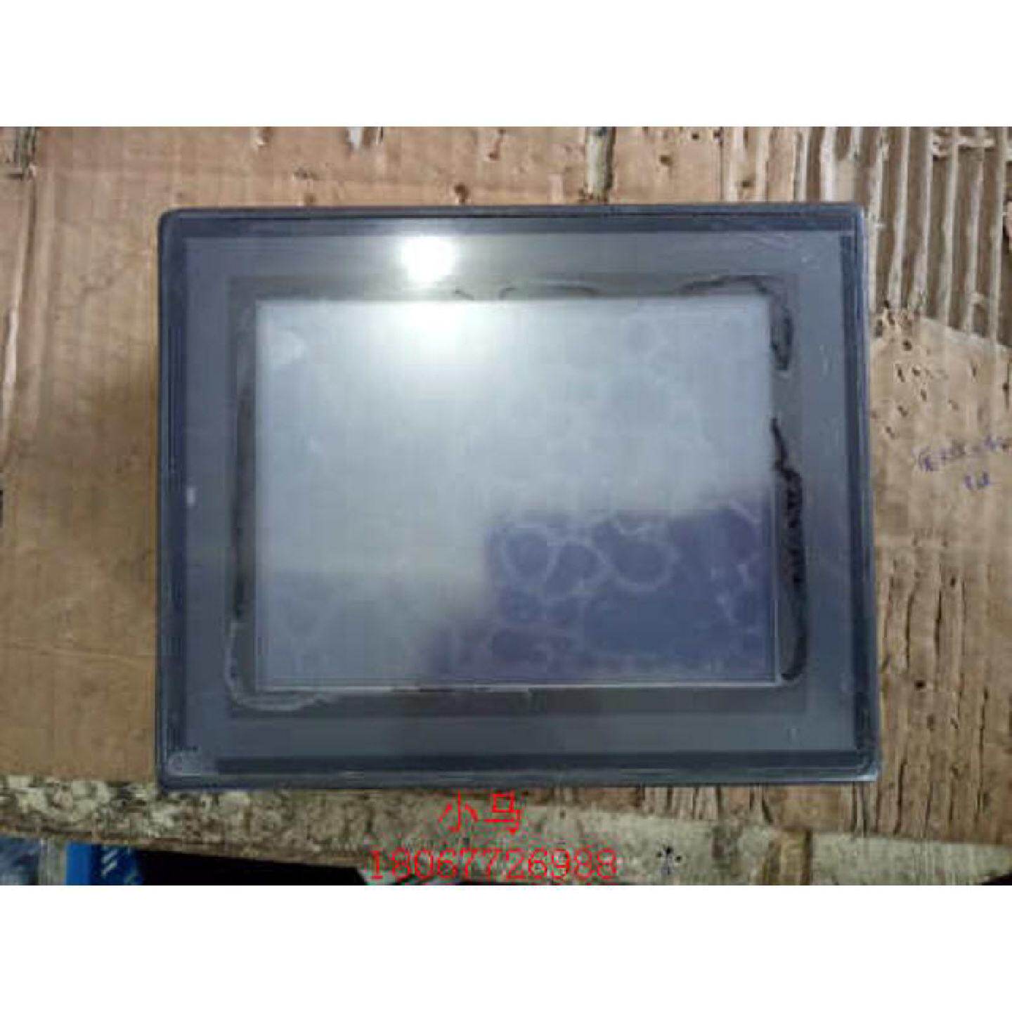 议价基恩士触控屏幕 VT2-5MB 功能完好  请询价