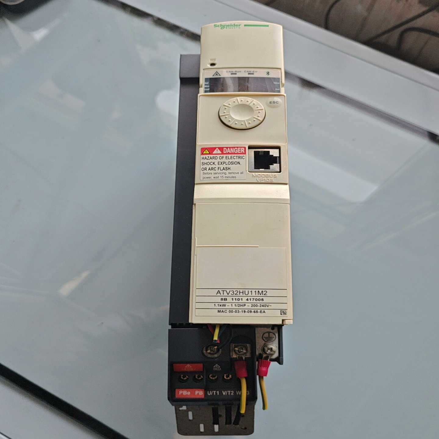 施耐德拆机件ATV32HU11M2包好包邮