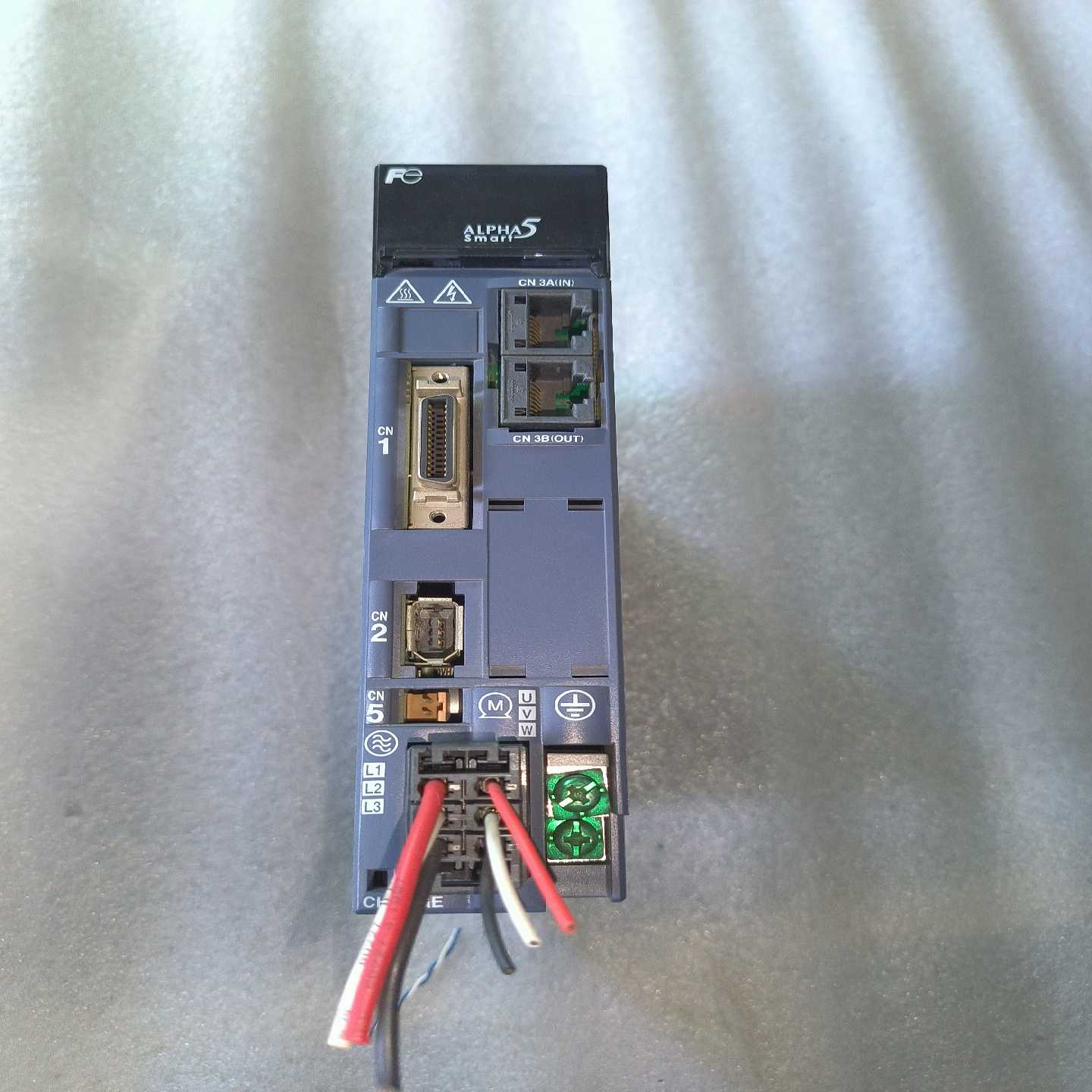 富士400W驱动器RYH401F5-VV2，，功能询价