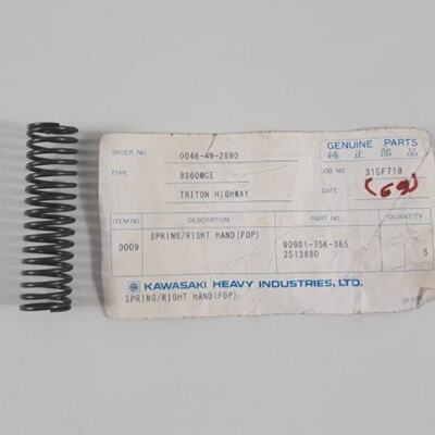 Spring  Right FOP PN 9090175K365 2513880 for Kawasaki 8S60MC