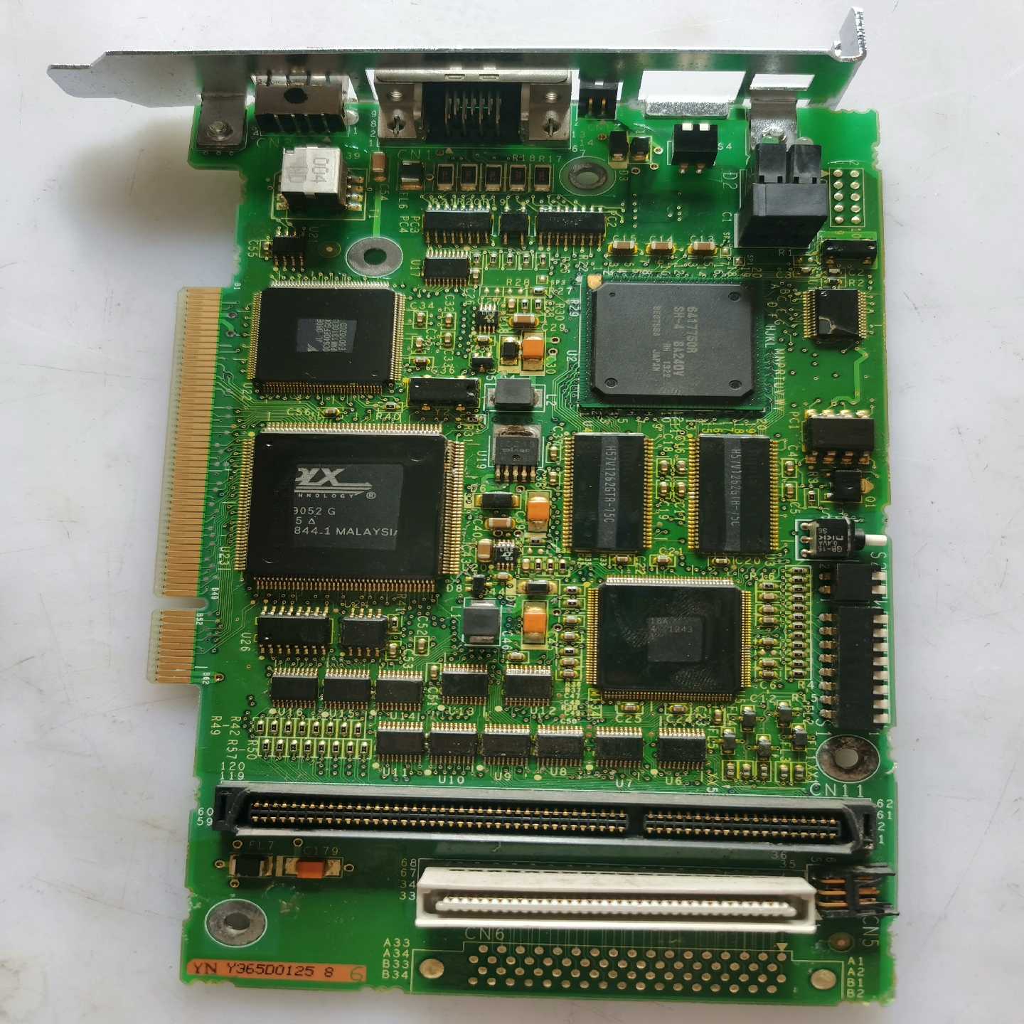 咨询-安川驱动卡DF0201024-B0，成色如图，USB口有