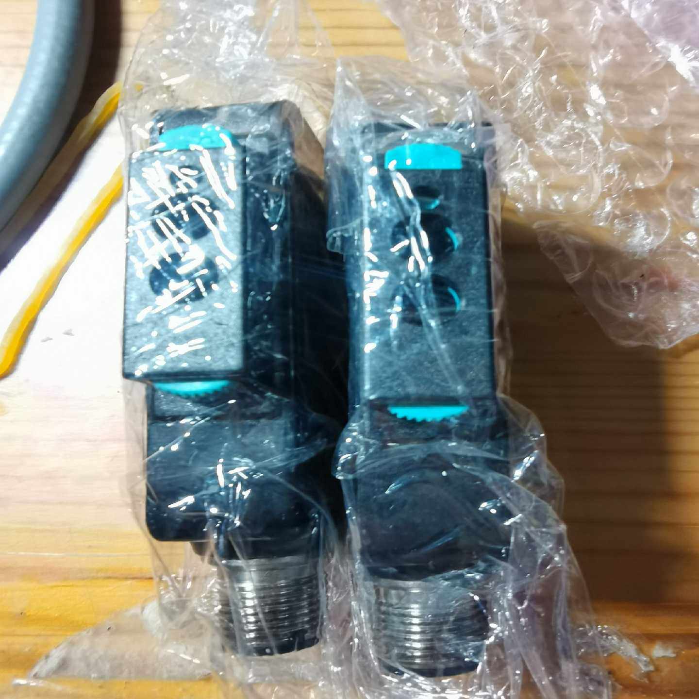 议价工程剩余全新新倍加福光电开关MLV41-LL-IR-249v2现货/维修